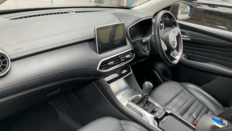 MG HS 1.5 T-GDI Trophy 5dr Petrol Hatchback